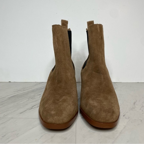 Steve Madden Rhiannon Cognac Suede Chelsea Bootie 9M - Picture 2 of 15